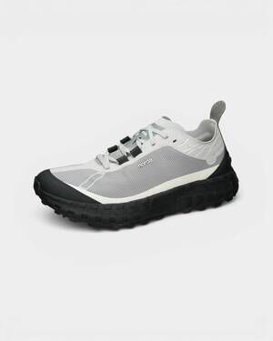 NEW NORDA men's 001a original trail runner sneakers in pewter